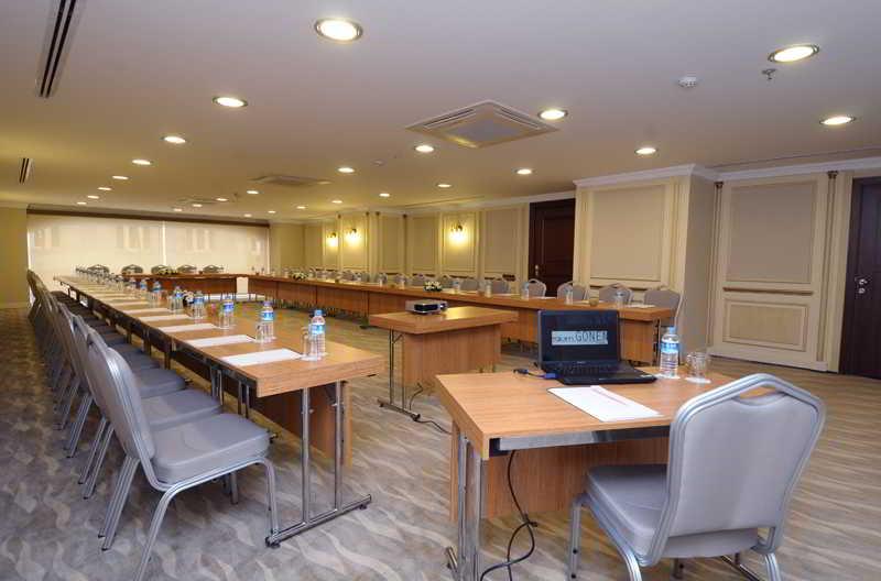Taksim Gonen Hotel Истанбул Екстериор снимка
