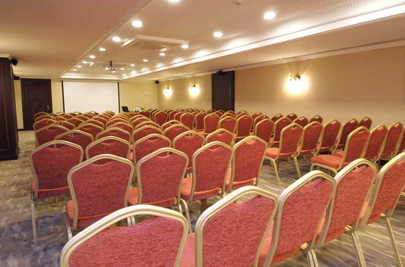 Taksim Gonen Hotel Истанбул Екстериор снимка
