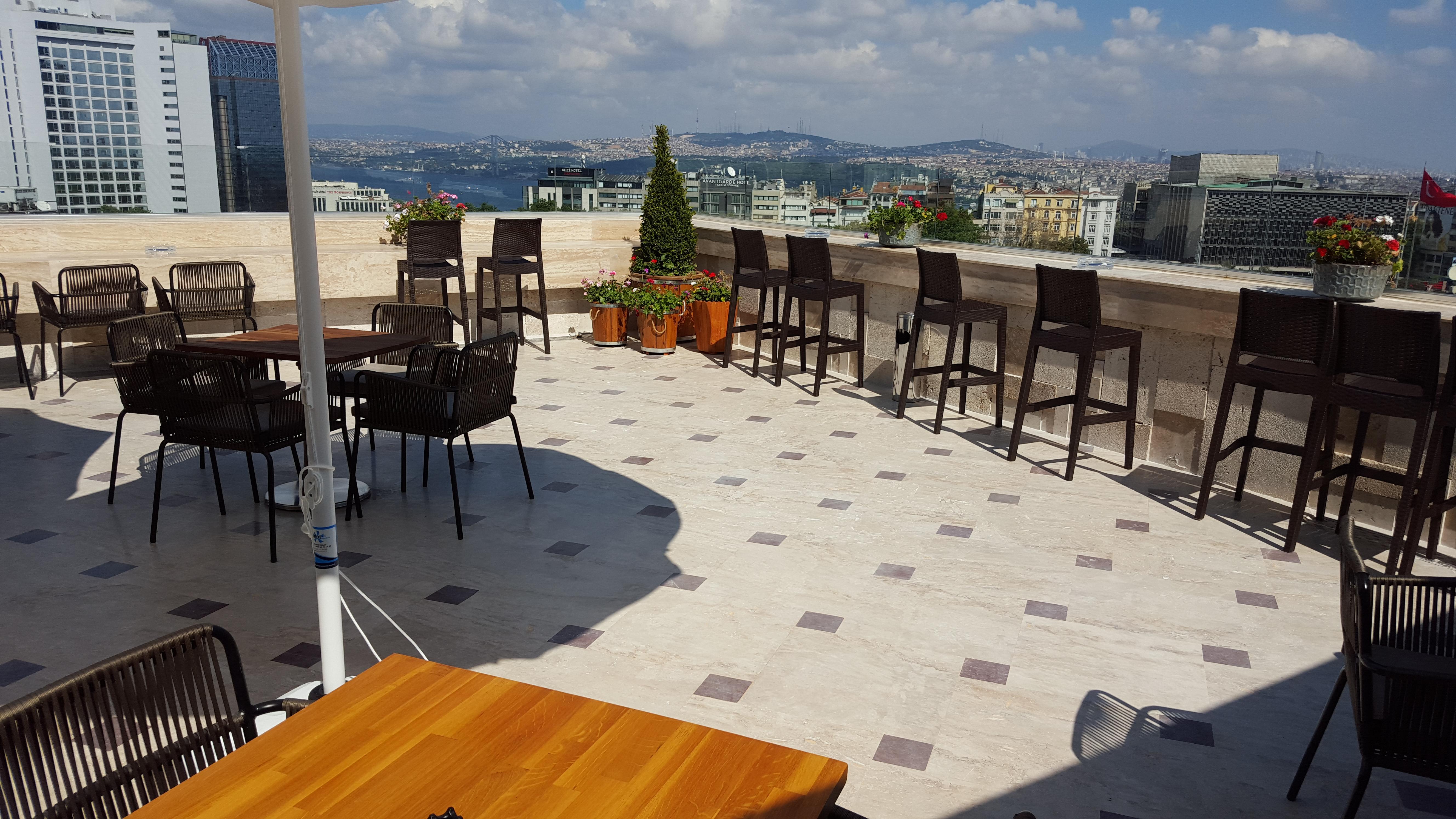 Taksim Gonen Hotel Истанбул Екстериор снимка