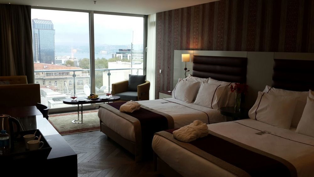 Taksim Gonen Hotel Истанбул Екстериор снимка